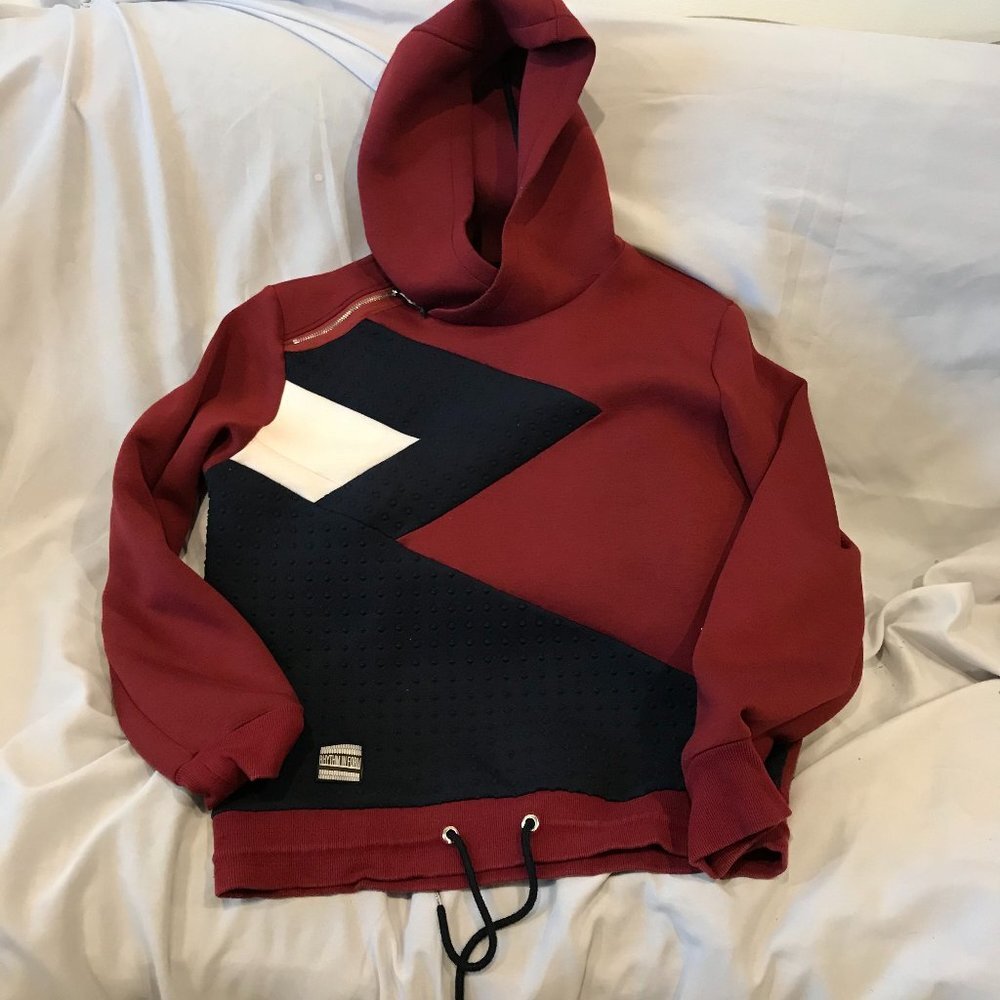 Xios New York Rhythm in Form Hoodie